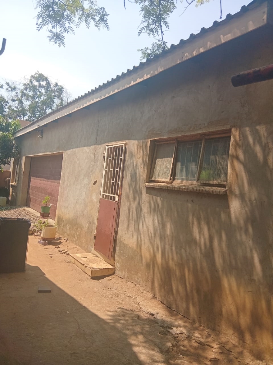 3 Bedroom Property for Sale in Oos Einde North West